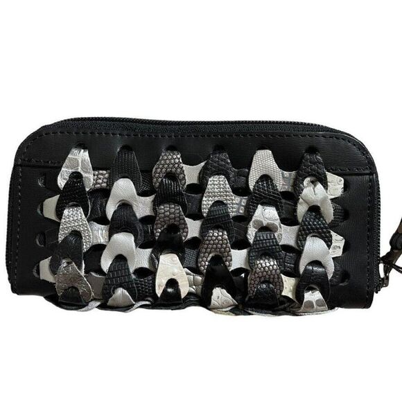 NWT Octopus Handbags Handmade Black Silver Leather Hippie Zip Wristlet Wallet - Picture 3 of 5
